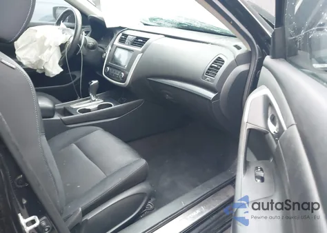 2018 Nissan Altima 2.5 Sr z USA, uszkodzony, nr VIN 1N4AL3AP5JC100657